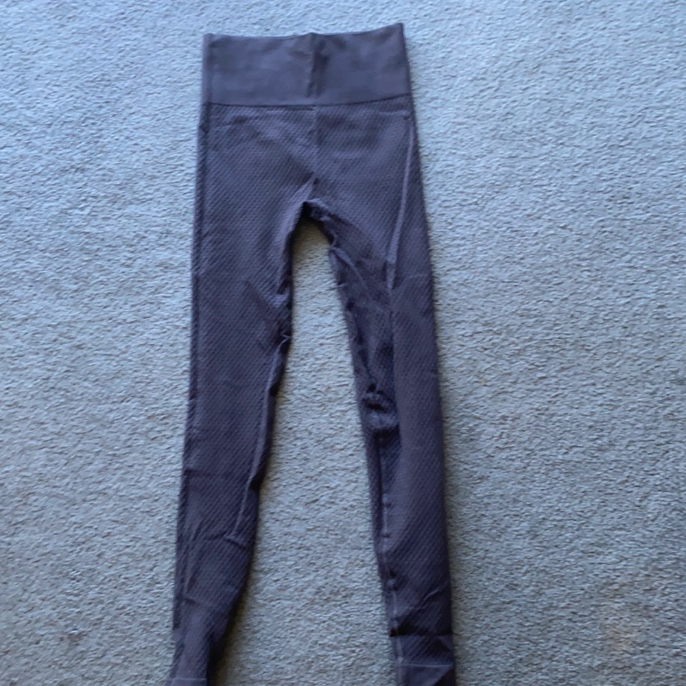 Balance athletica energy leggings